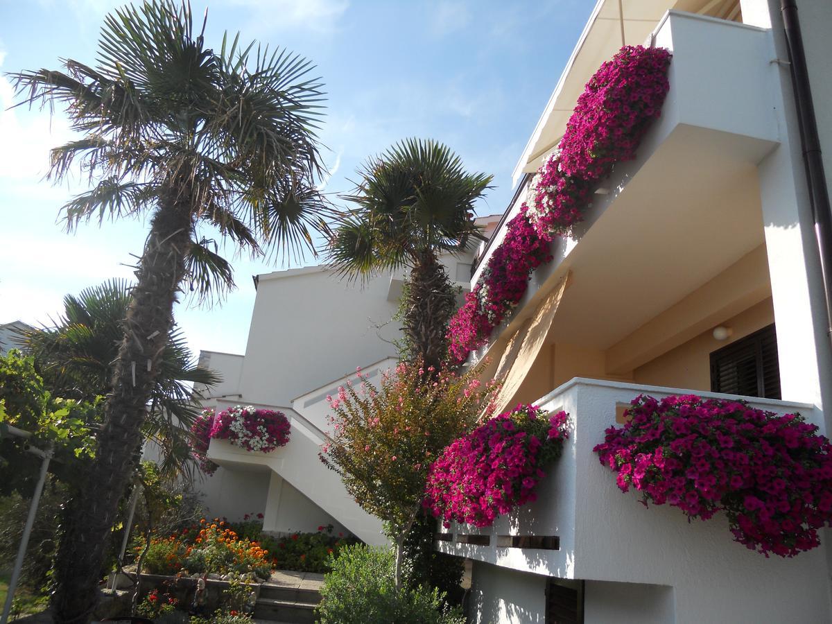 Apartments Mihalic I Baška Exteriér fotografie