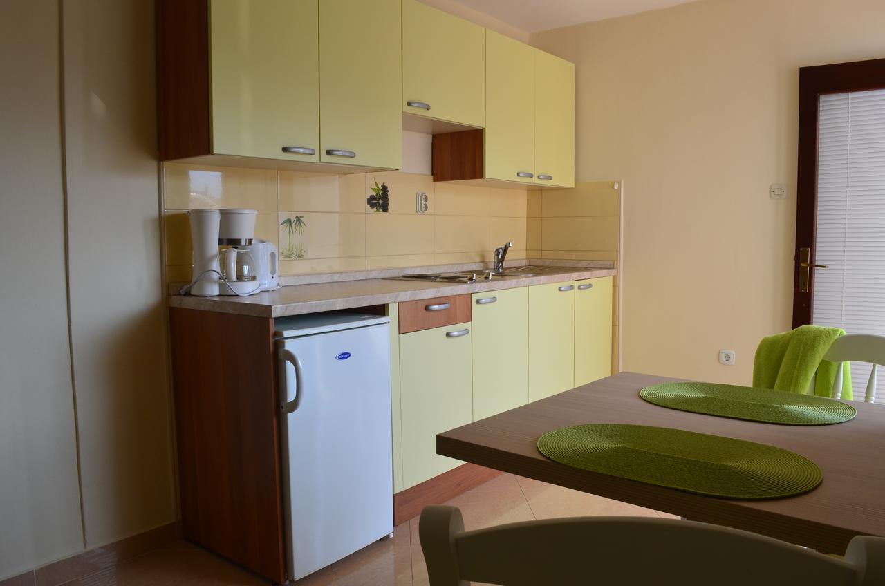 Apartments Mihalic I Baška Exteriér fotografie